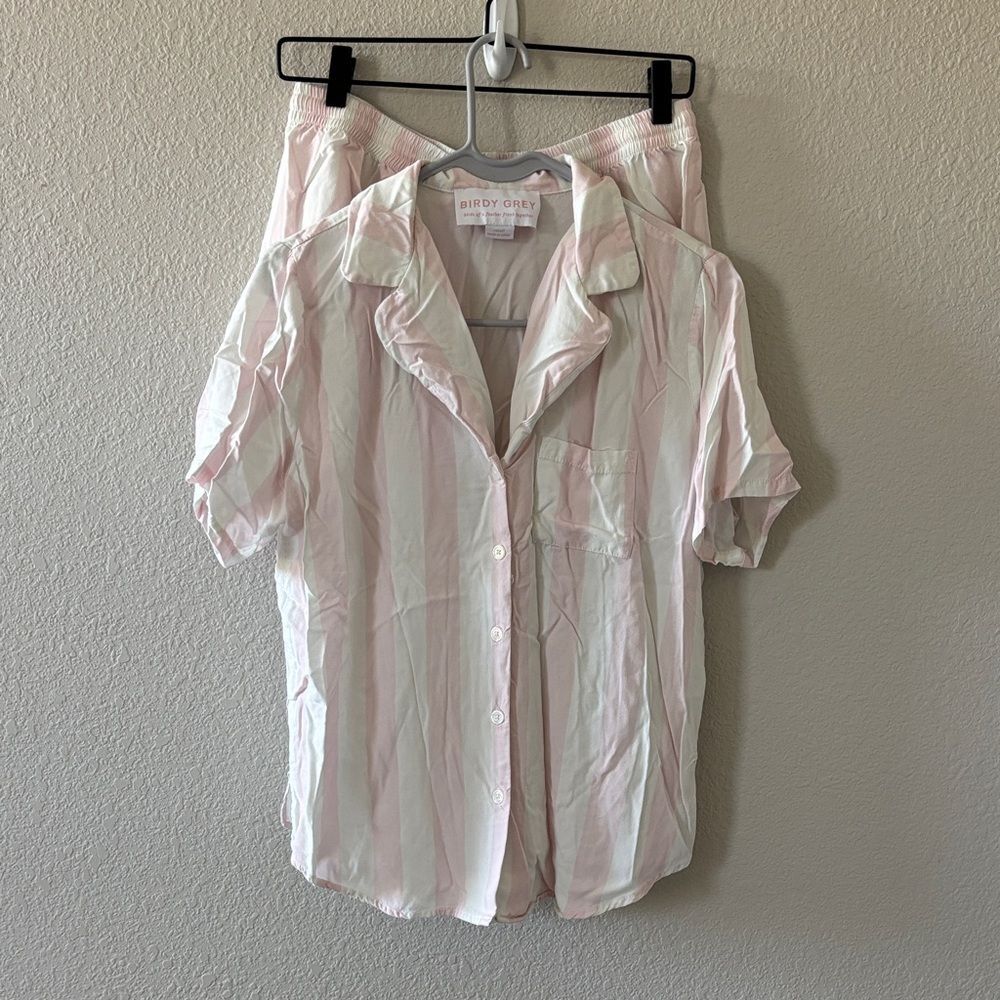 BIRDY GREY Pink and White Striped Short Sleeve Short Pajama Set size Small